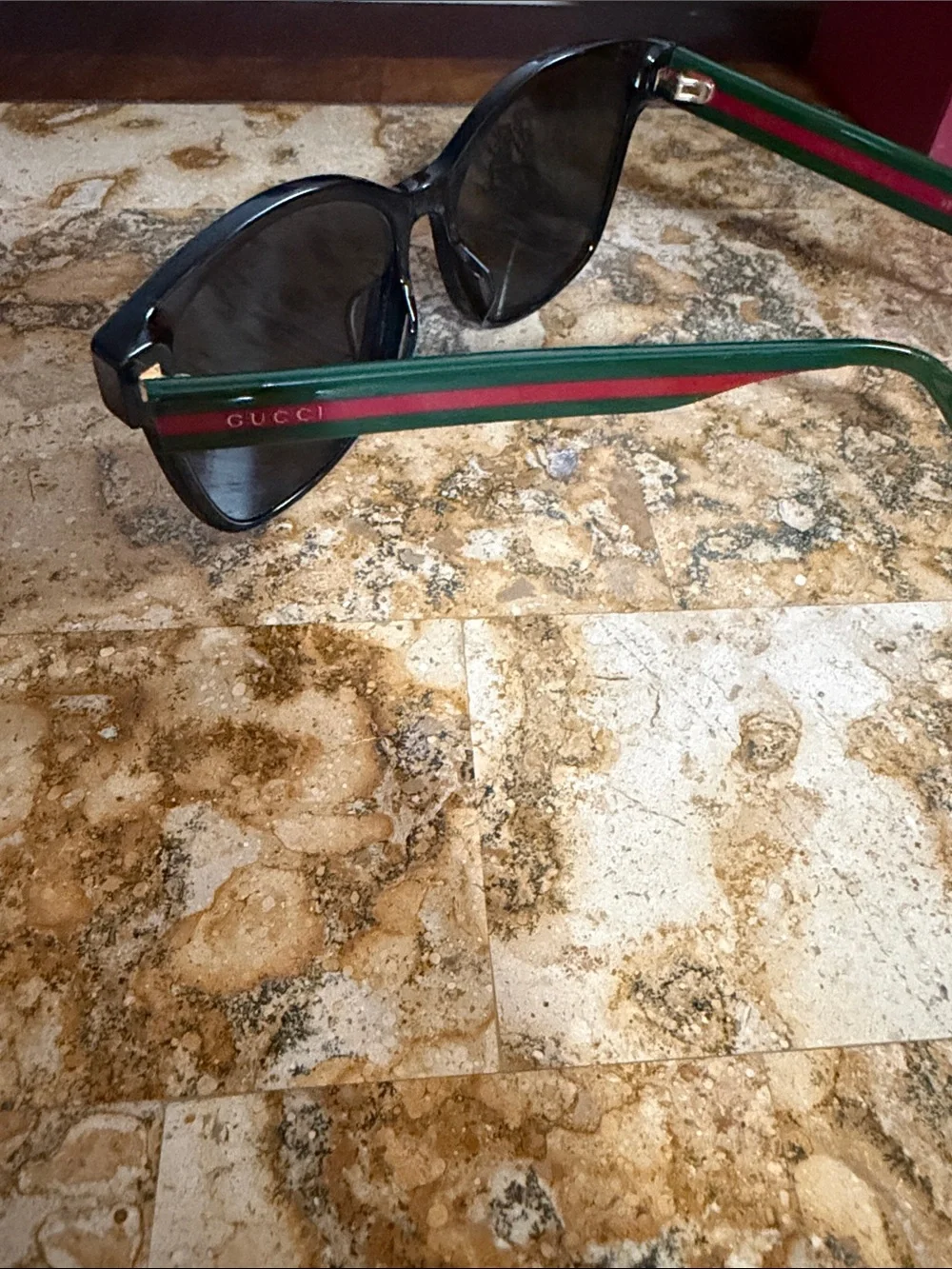 Gucci Black Cat-Eye Sunglasses with Green and Red Temple Stripes
